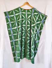 Load image into Gallery viewer, Fields of Green - Cotton Shibori Kaftan