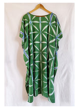 Load image into Gallery viewer, Fields of Green - Cotton Shibori Kaftan