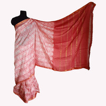 Load image into Gallery viewer, Chambakya - Mangalgiri Pattu (Silk) Shibori saree